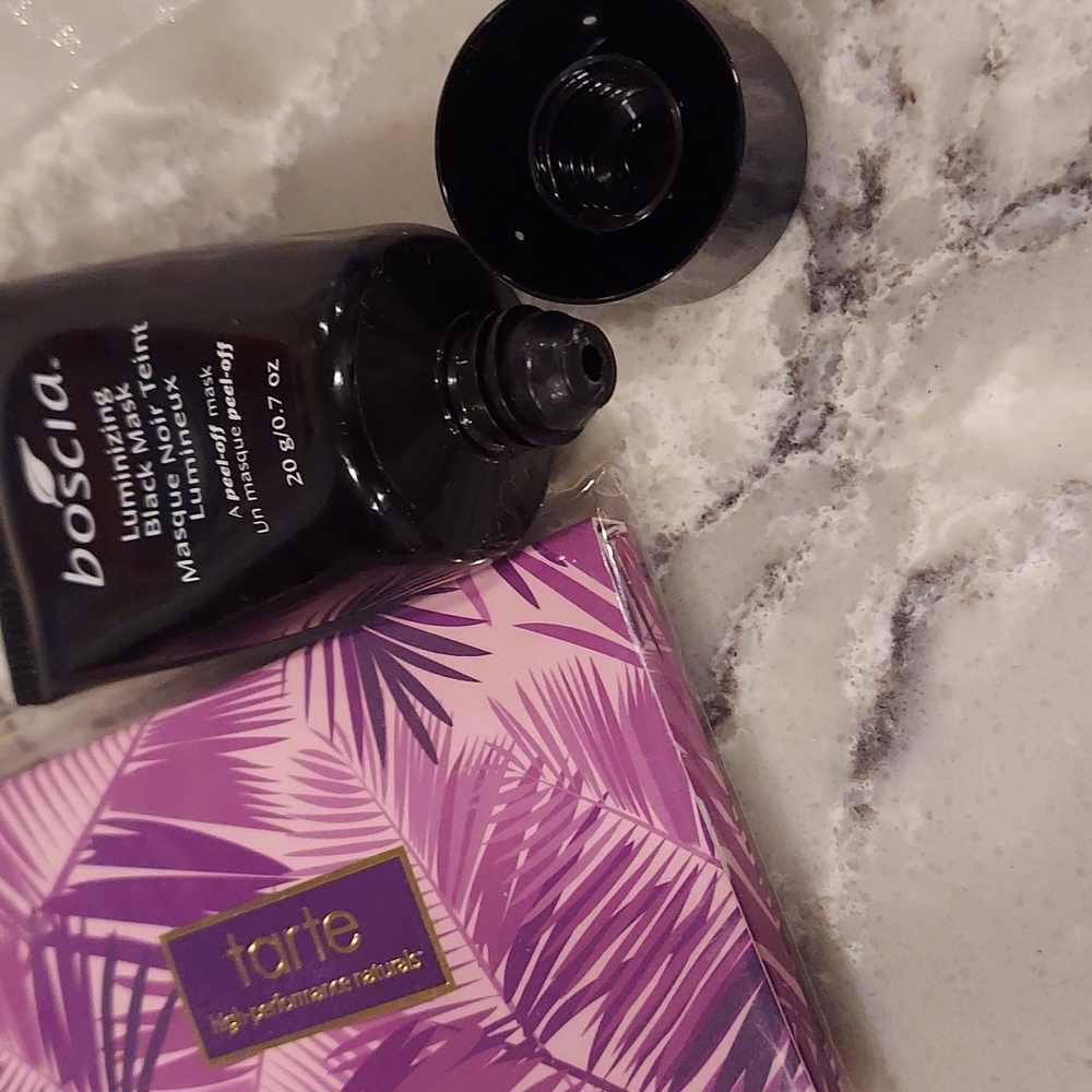 Tarte blotting paper & boscia black mask